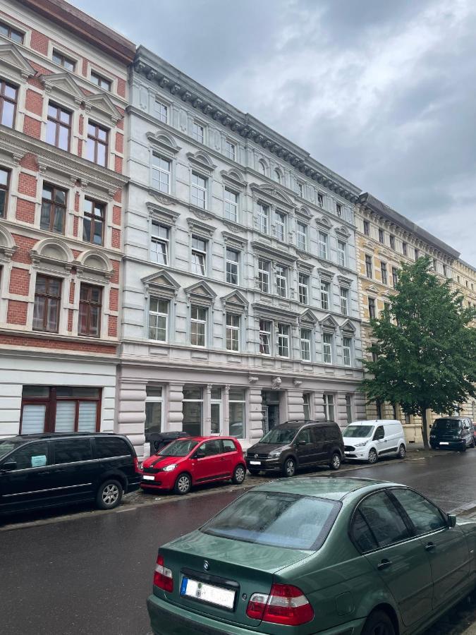 Apartmento Blue Magdeburg - Zentral - Wifi - Netflix المظهر الخارجي الصورة
