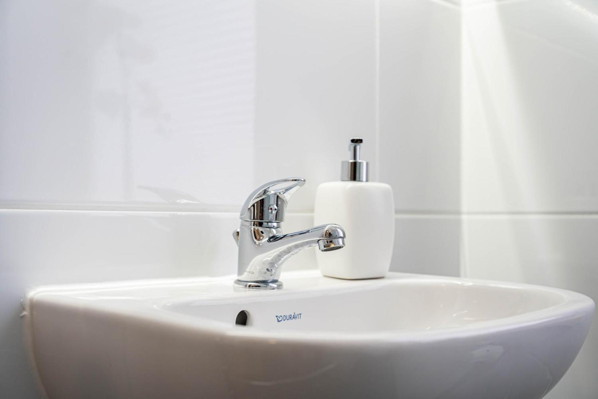 Apartmento Blue Magdeburg - Zentral - Wifi - Netflix المظهر الخارجي الصورة